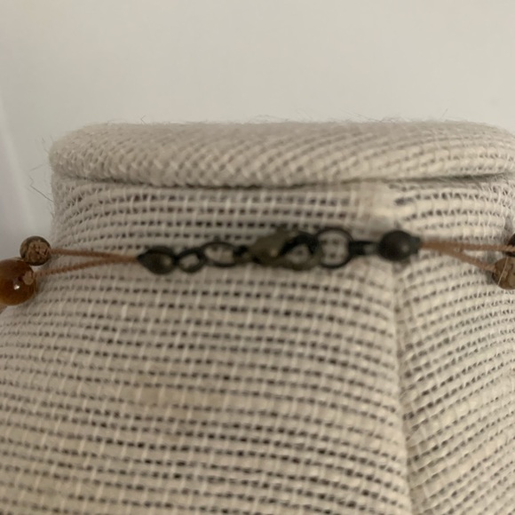 Natural Tiger’s Eye gemstone round necklace - Picture 3 of 4